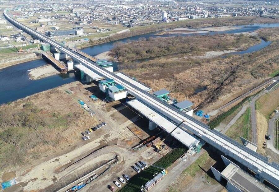 北陸新幹線、九頭竜川橋りょう他 | 鉄建建設株式会社